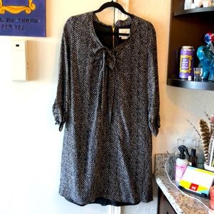 Black and white Kate Spade mini